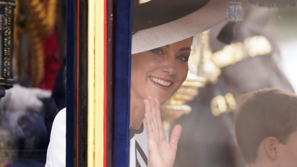 Kate Middleton reparece en público