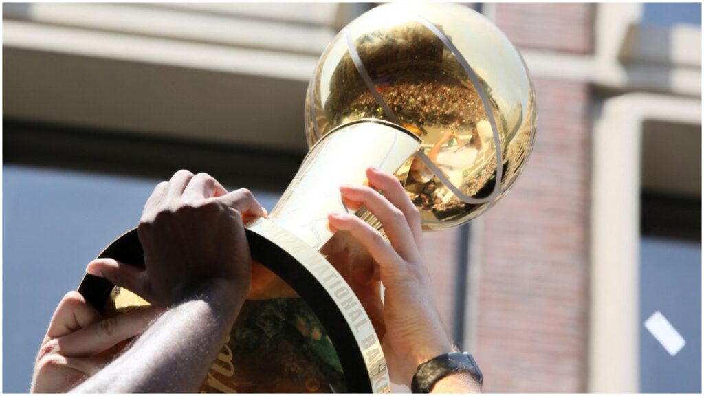Así luce el trofeo de la NBA | Reuters