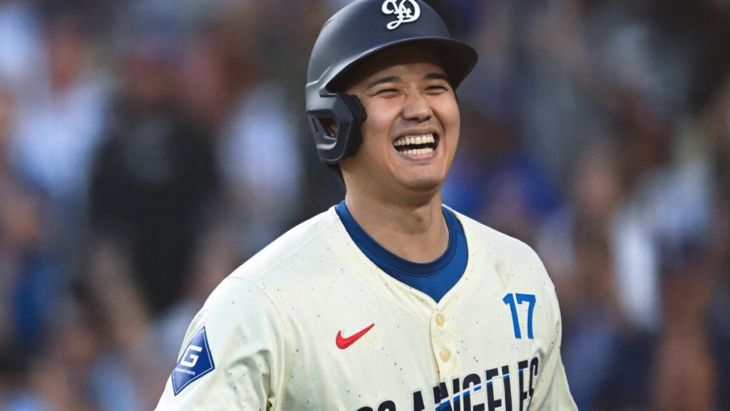 Shohei Ohtani pega cuadrangular ante su equipo anterior y Dodgers derrotan a los Angels | Reuters