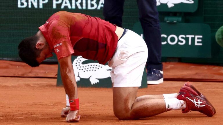 Novak Djokovic se retira de Roland Garros por lesión y perderá el número 1 del mundo