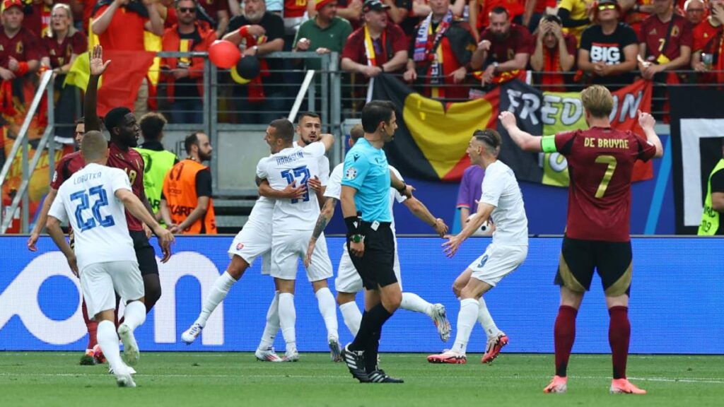 La selección de Bélgica falló todas las opciones de gol que tuvo, mientras que Eslovaquia metió una con lo que se dio la segunda sorpresa de la Euro 2024