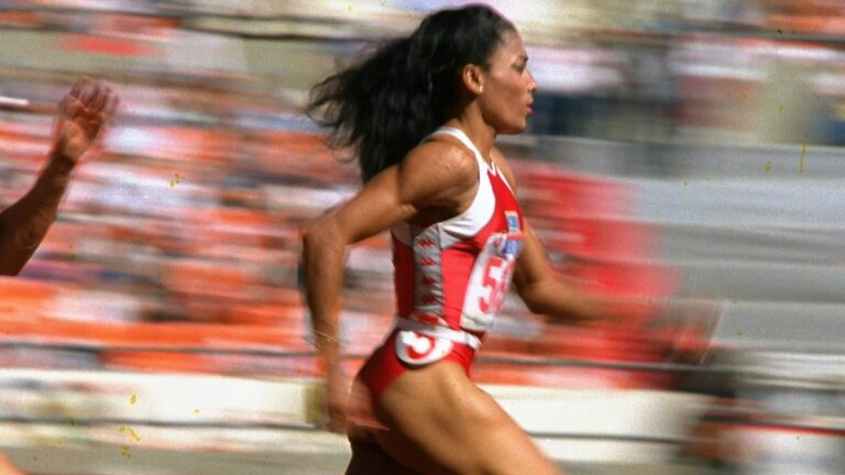 Paris 2024: Velocistas se acercan a récords mundiales impuestos en 1988 por Florence Griffith Joyner en 100 y 200 metros