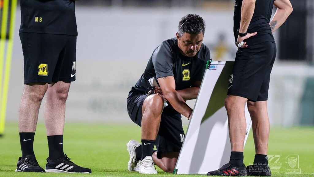 Marcelo Gallardo todavía sigue como entrenador del Al-Ittihad