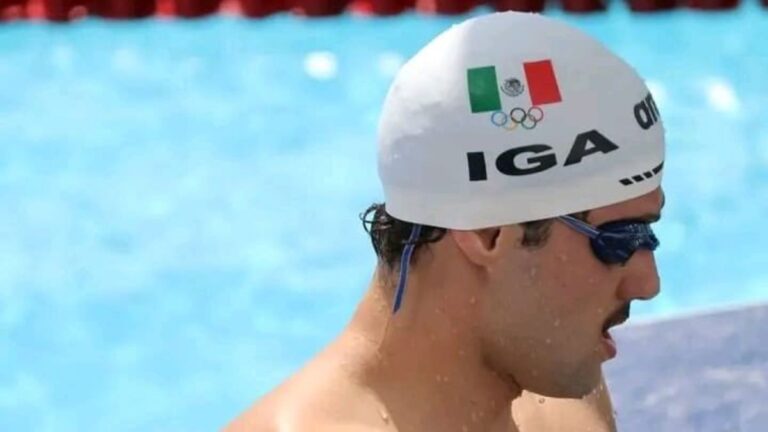 Jorge Iga rompe el récord mexicano en los 100m libres y obtiene su boleto a Paris 2024