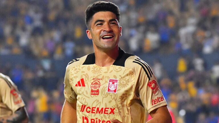 ¡Nico Ibáñez ya es mexicano! El delantero recibe su carta de naturalización y puede ser llamado por Jimmy Lozano