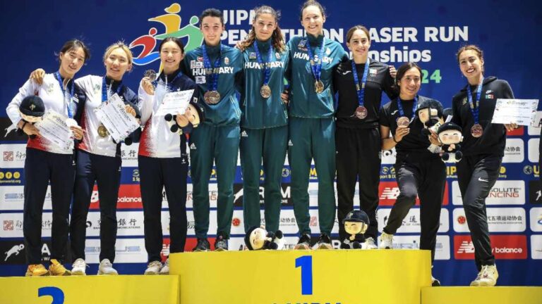 Mariana Arceo, Tamara Vega y Catherine Oliver ganan bronce en el Campeonato Mundial de Pentatlón Moderno en China