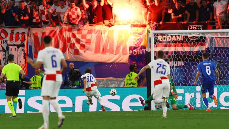 Croacia vs Italia: Gianluigi Donnarumma ataja el cobro del penalti a Modric y un minuto después, Luka se redime abriendo el marcador