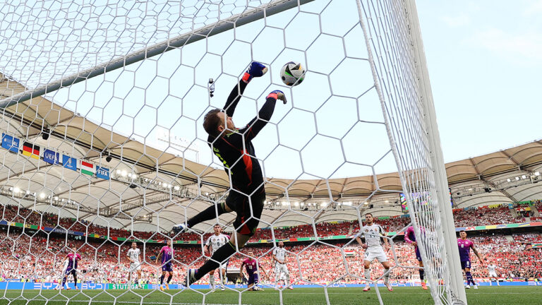 Alemania vs Hungría: Gol anulado a Roland Sallai al minuto 45+2, por fuera de lugar