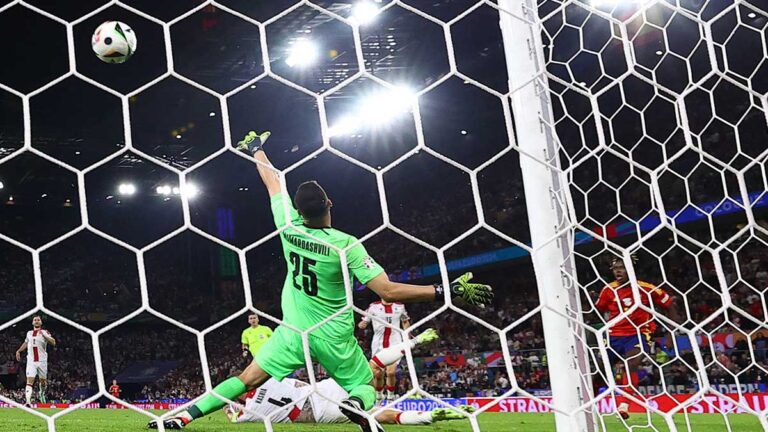 España vs Georgia: Golazo de Olmo para dar forma a la goleada