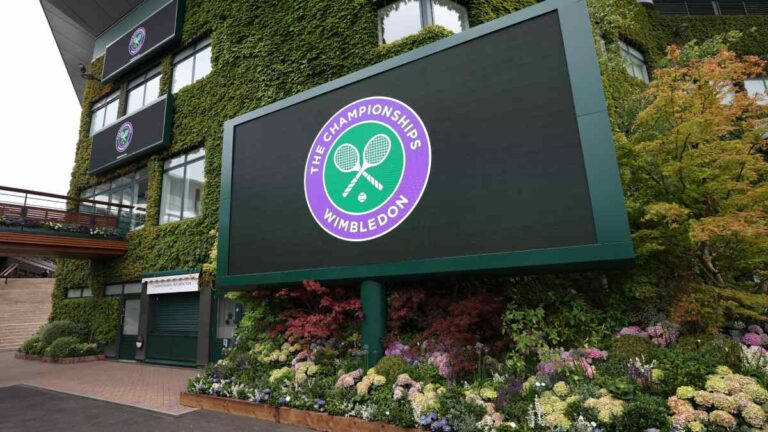 Cuadro femenil Wimbledon 2024: Swiatek tiene a Kenin, Kerber, Ostapenko y la campeona Vondrousova en su camino