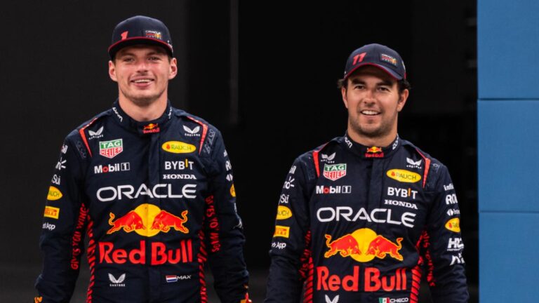 Verstappen, sobre la renovación de Checo Pérez con Red Bull: “Es una gran noticia”