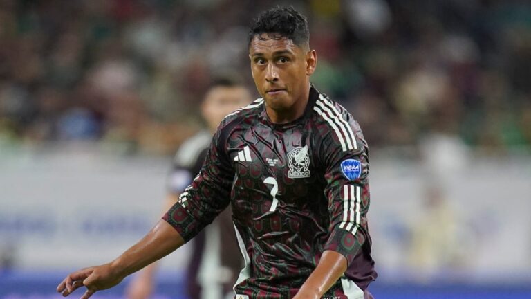 Luis Romo tomará el lugar de Edson Álvarez en el once de la selección mexicana ante Venezuela