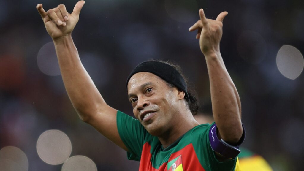 Ronaldinho "abandona" a la selección brasileña en la Copa América