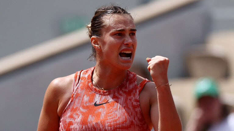 Aryna Sabalenka avanza con paso implacable a cuartos de final de Roland Garros