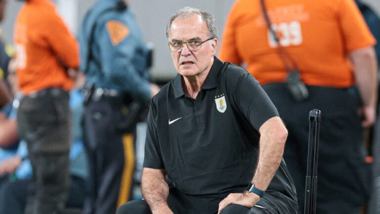 Marcelo Bielsa se rinde ante Colombia: “Le sobran delanteros y eso no es común”