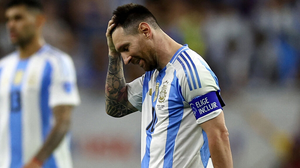 ¡Dramatismo puro! Lionel Messi falla en la tanda de penales