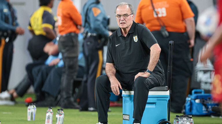 Marcelo Bielsa: “Debimos generar más peligro”