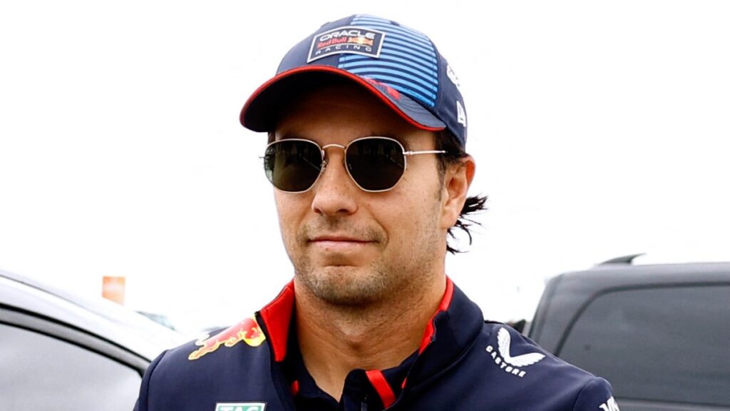 Checo Pérez renovó con Red Bull hasta 2026