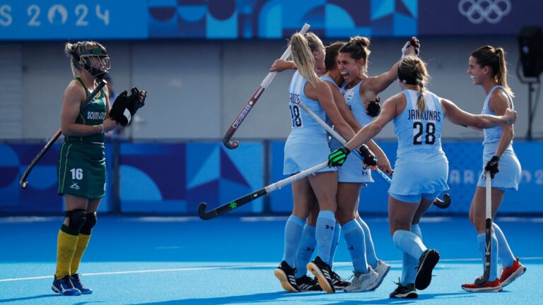 Las Leonas sufren y ganan por 4-2 ante Sudáfrica en Paris 2024