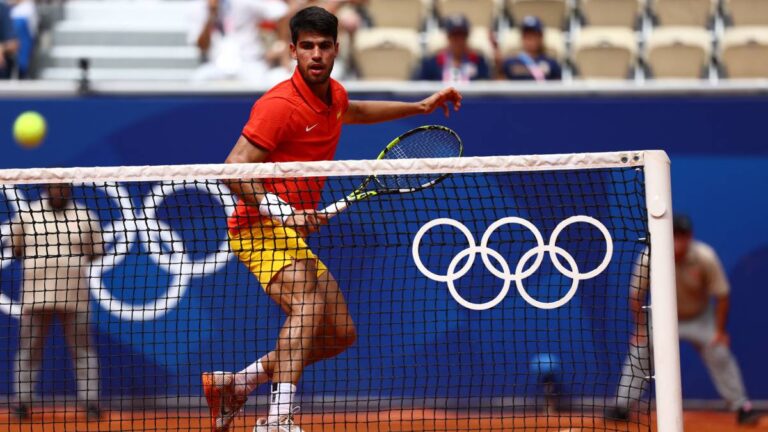 Highlights de tenis en Paris 2024: Resultado del partido de Carlos Alcaraz vs Roman Safiullin