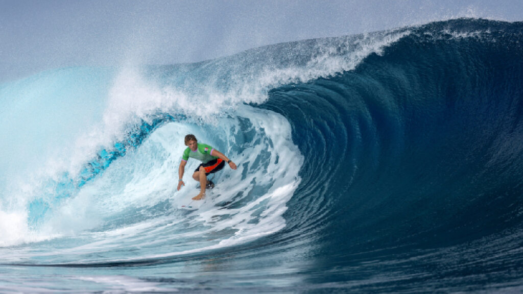 Alan Cleland es el primer mexicano en surf olímpico | Reuters