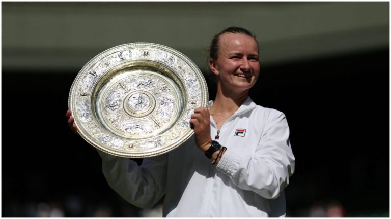 Barbora Krejcikova, tras ganar Wimbledon con más partidos jugados en la historia: “No sé cómo pasó”