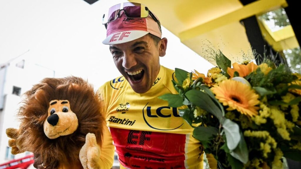 Richard Carapaz, líder del Tour de Francia | @LeTour.