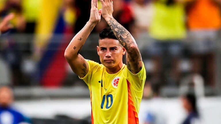 “James Rodríguez llega a la concentración y se transforma en jugador bandera”