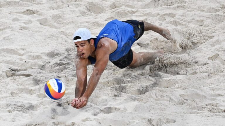 Highlights de voleibol de playa en Paris 2024: Resultado de Brasil vs Canadá del Grupo E varonil