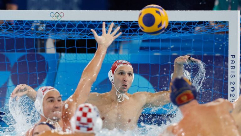 Highlights de waterpolo en Paris 2024: Resultado de la fase de grupos varonil entre Croacia y Montenegro varonil