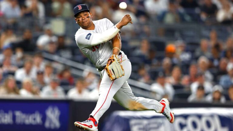 Rafael Devers se baja del Juego de Estrellas por lesión… aunque sigue en el lineup de los Red Sox