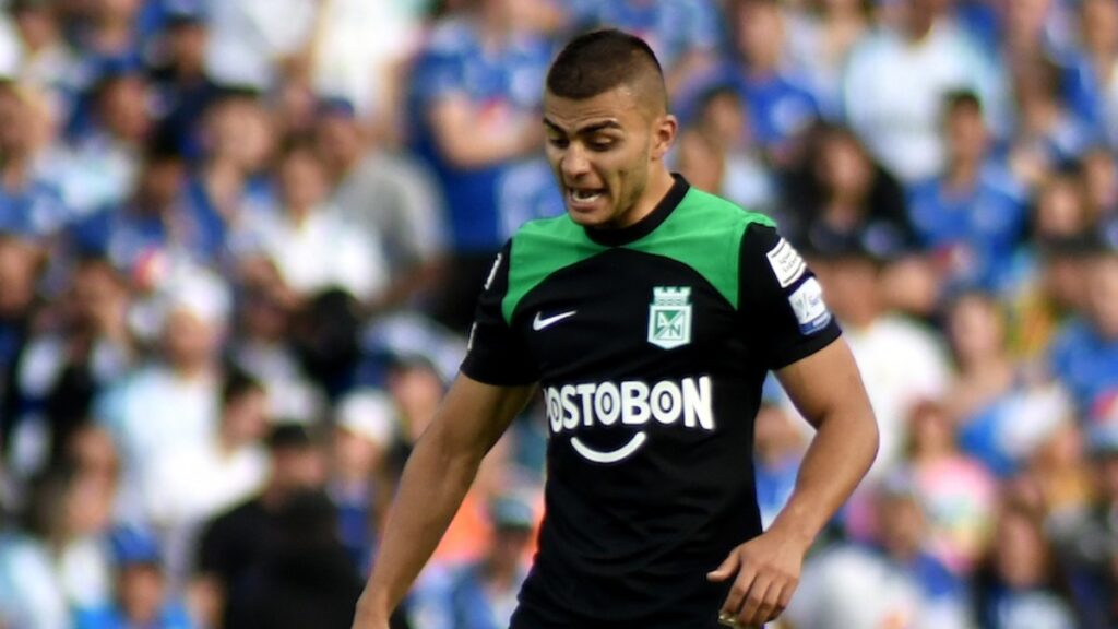 Jhon Duque, en un partido con Atlético Nacional. - Vizzor Image.