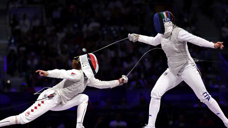 Highlights de esgrima en Paris 2024: Resultados de la final individual por florete femenil y espada varonil