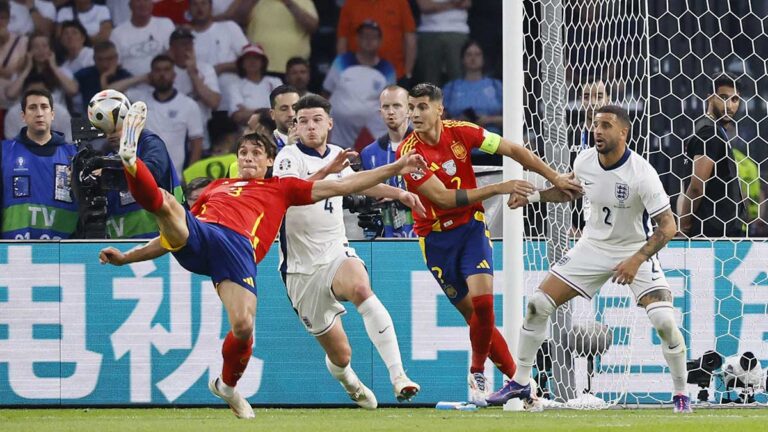 España vs Inglaterra: Duelo parejo, sin opciones claras de gol en el inicio