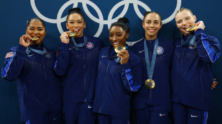 Estados Unidos recupera el cetro olímpico en la final por equipos de la gimnasia artística de Paris 2024