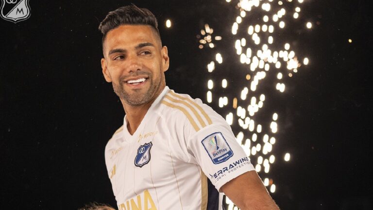 Falcao García y la hinchada de Millonarios se dieron su primer abrazo: ¡el ‘Tigre’ es azul!