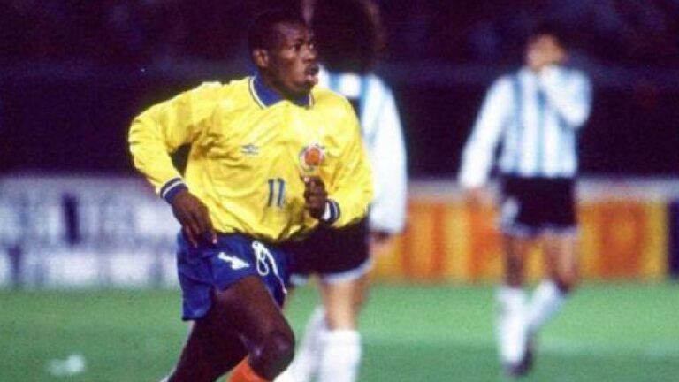 Faustino Asprilla palpita la final con una mítica camiseta que le trae gratos recuerdos a Colombia