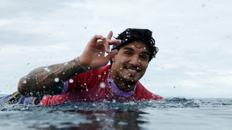 ¡El brasileño Gabriel Medina hace historia en el surf de los Juegos Olímpicos Paris 2024!