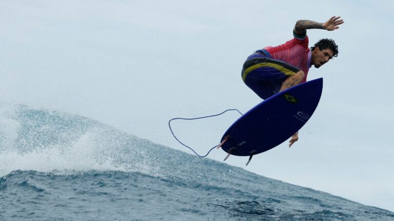 ¡El brasileño Gabriel Medina hace historia en el surf de los Juegos Olímpicos Paris 2024!