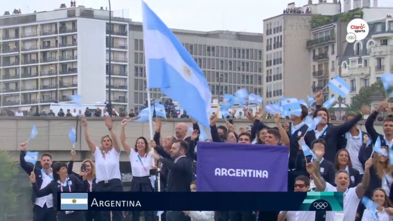 Orgullo argentino: el desfile de la delegación en el inicio de los Juegos Olímpicos Paris 2024