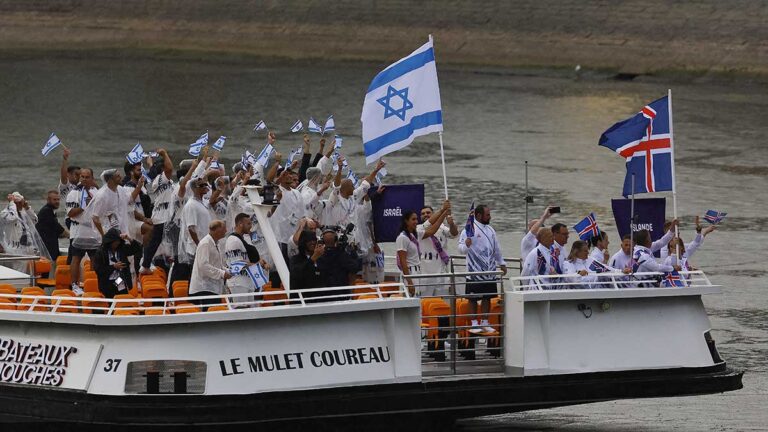 Israel hace emotiva aparición en la Inauguración de Paris 2024