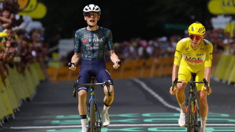 Jonas Vingegaard vence a Tadej Pogacar en la etapa 11 del Tour de Francia 2024 tras una duelo épico