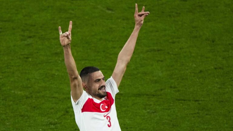 La UEFA investiga a Merih Demiral por controversial gesto realizado en el duelo ante Austria