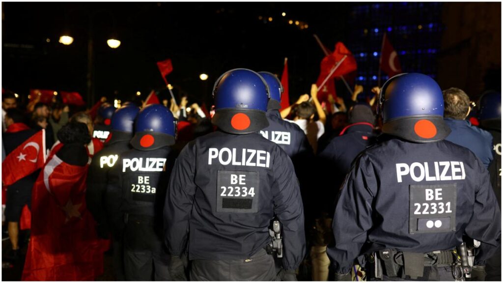 La policía alemana en la Eurocopa 2024 | Reuters; Mang