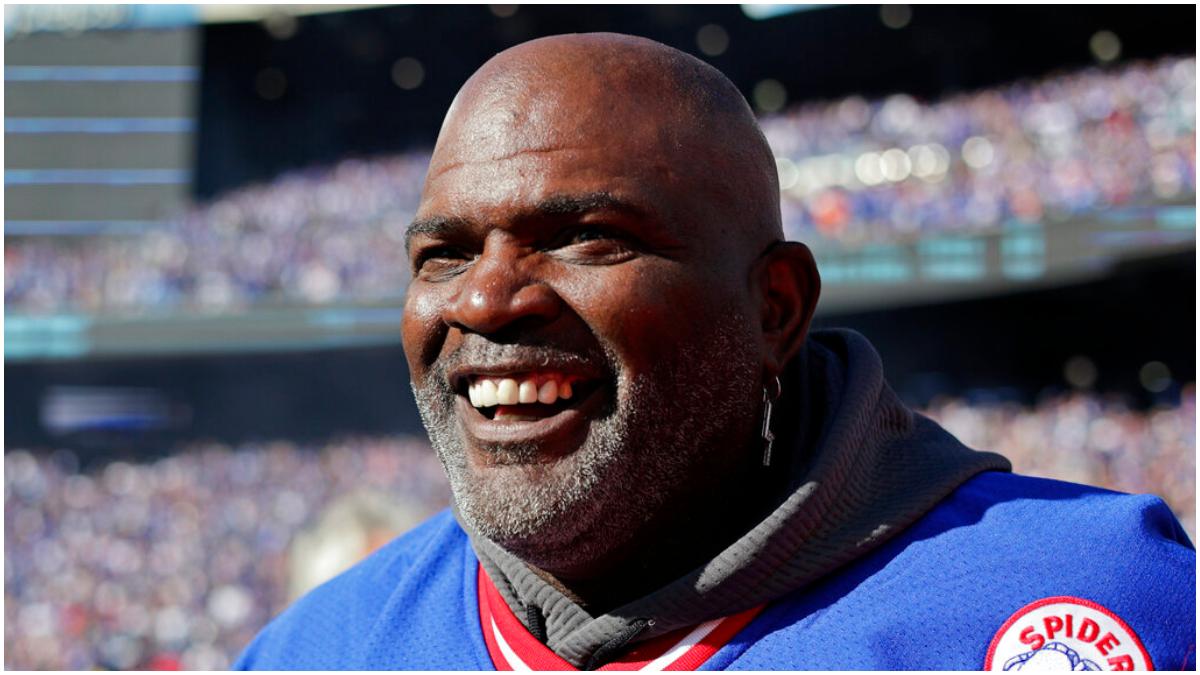 La leyenda de la NFL, Lawrence Taylor es arrestado por supuesto abuso ...