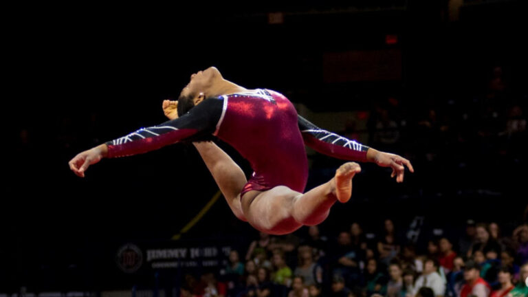 Lynnzee Brown, la primera gimnasta olímpica de Haití que llega a Paris 2024