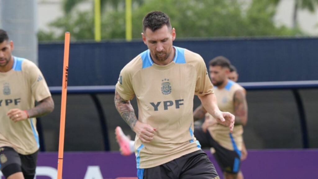 Leo Messi se recupera de una lesión en la Copa América 2024 | Foto: @Argentina