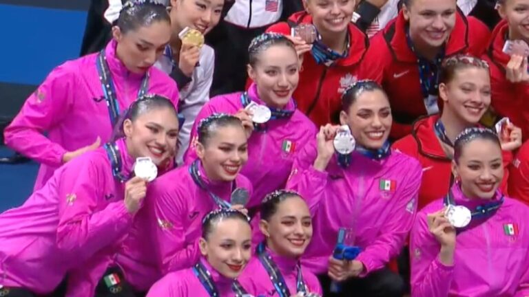 México se cuelga la medalla de plata en equipo libre dentro de la Súper Final de la Copa del Mundo de Natación Artística