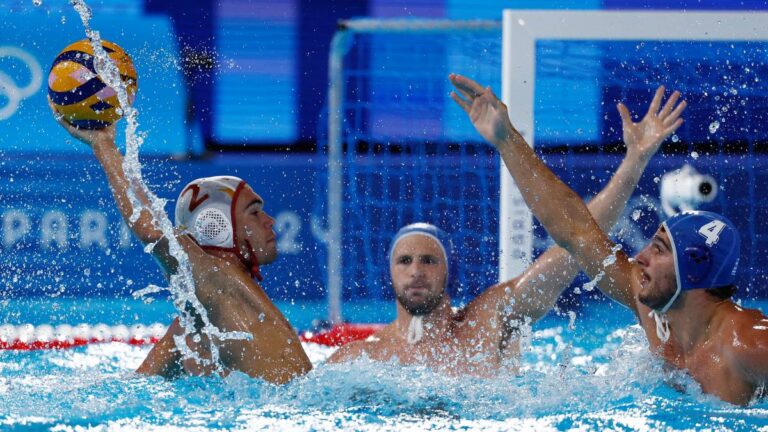 Highlights de waterpolo en Paris 2024: Resultado de la fase de grupos entre Montenegro vs Grecia varonil