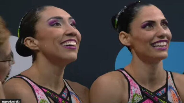 Nuria Diosdado y Joana Jiménez terminan en el cuarto lugar de la Súper Final de Natación Artística